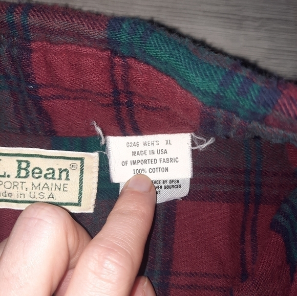 Vintage L.L Bean Red and Green Checkered Plaid Flannel Button Up - Picture 3 of 5